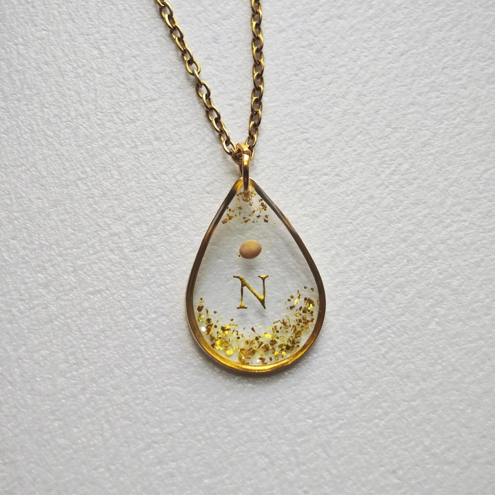 Mustard Seed & Initial Charm Necklace – Teardrop Faith Pendant in Gold – Minimalist Christian Gift for Loved Ones
