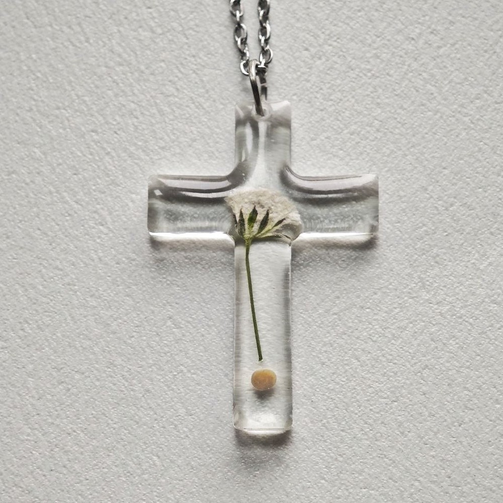 Mustard Seed and Baby's Breath Cross Necklace — Faith Flower Gift